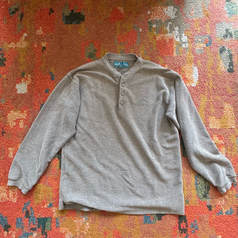 Vintage Big Dogs beige beachy long sleeve